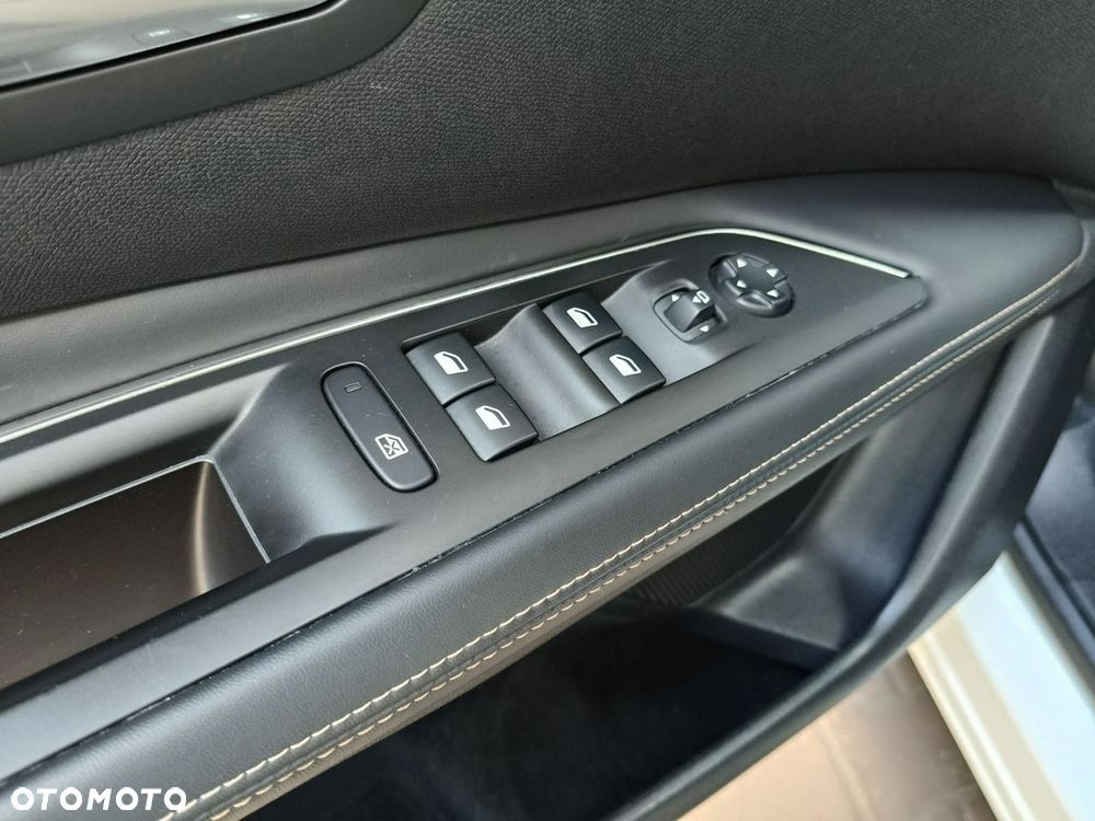 Peugeot 3008 - 22