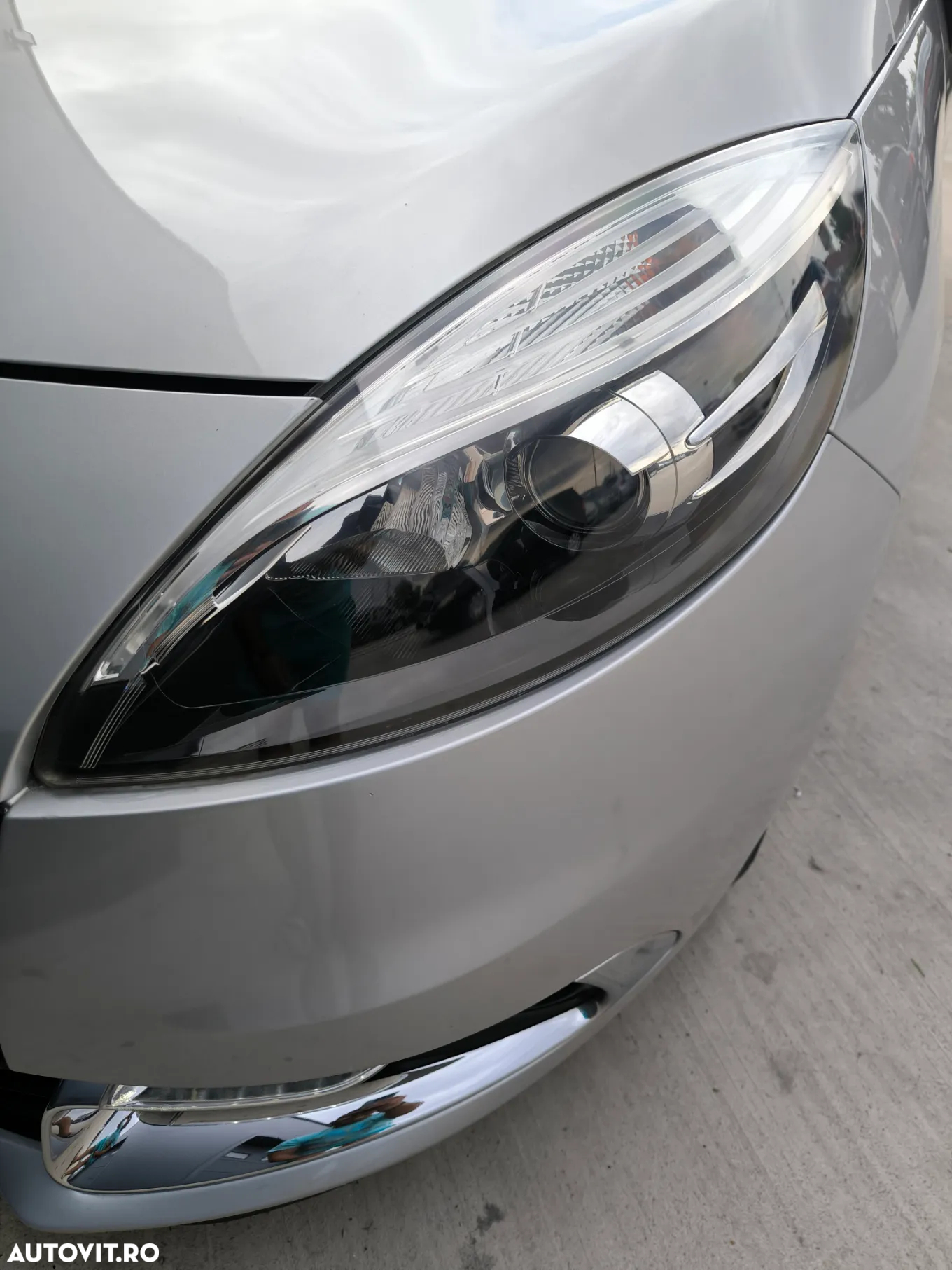 Renault Scenic - 25