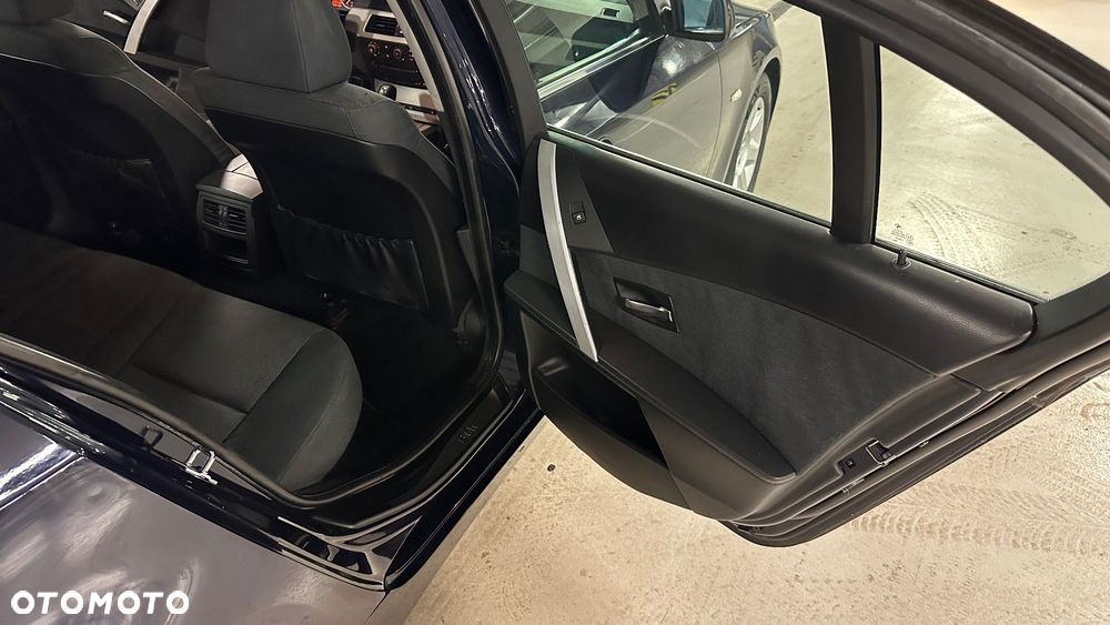 BMW Seria 5 - 21