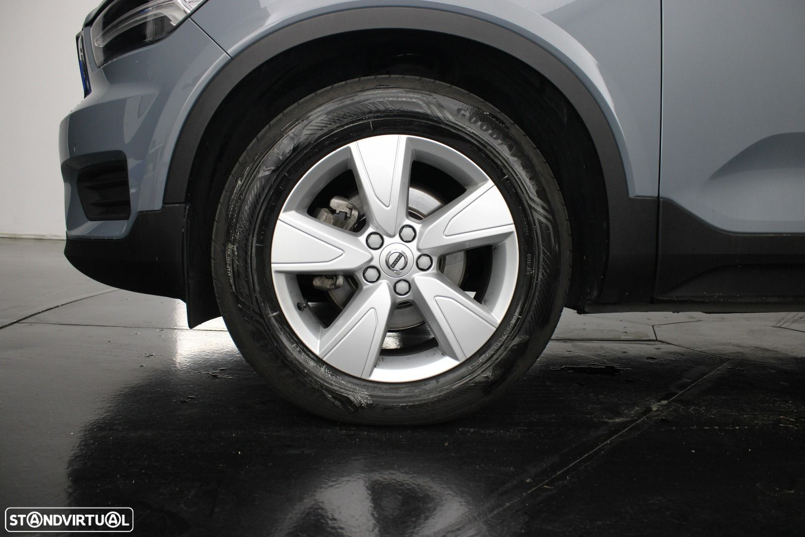 Volvo XC 40 2.0 D3 Geartronic - 28