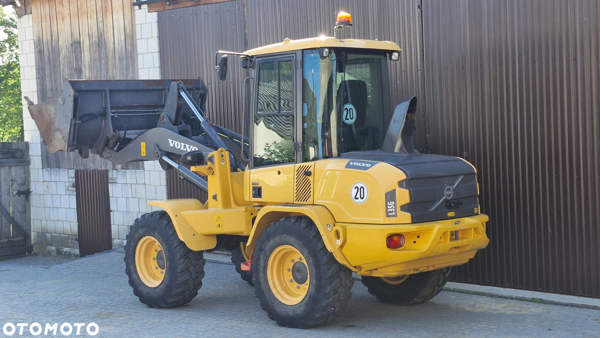 Volvo L 35 G - 2