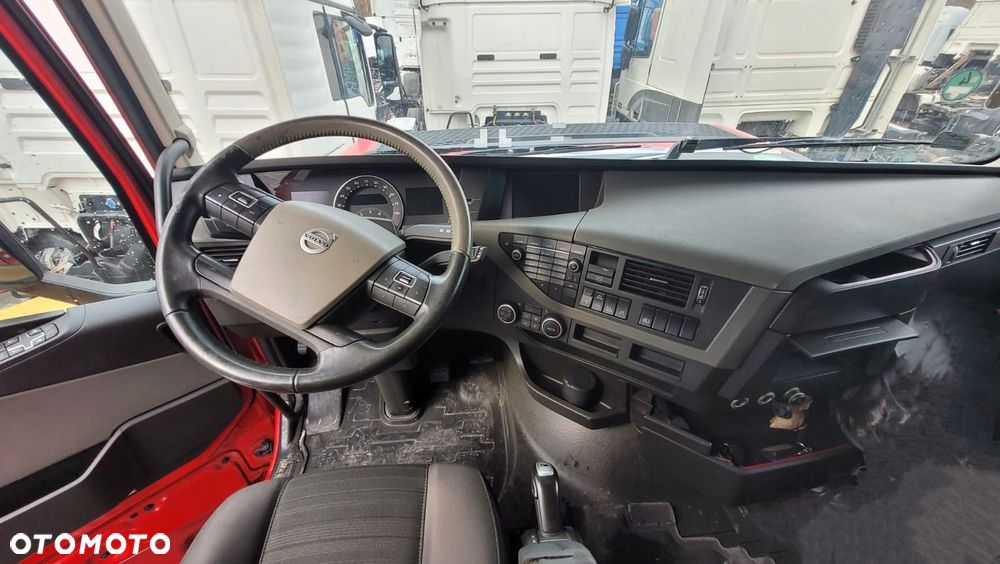 KOMPLETNA KABINA VOLVO FH4 GLOBETROTTER EURO 6 EUROPA - 8
