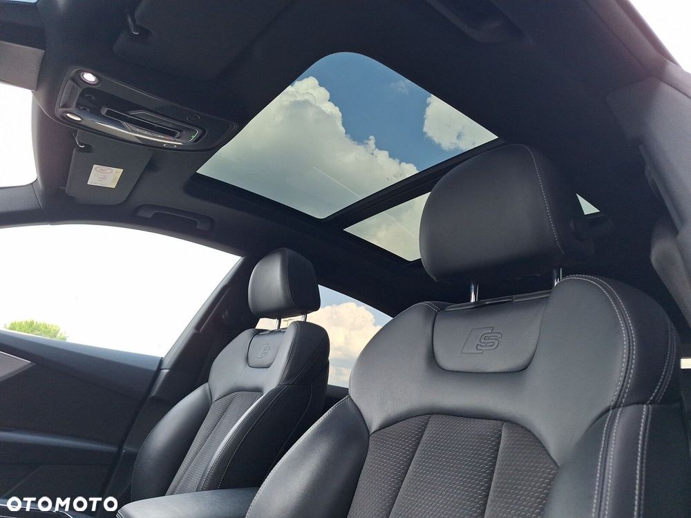Audi Q8 - 14