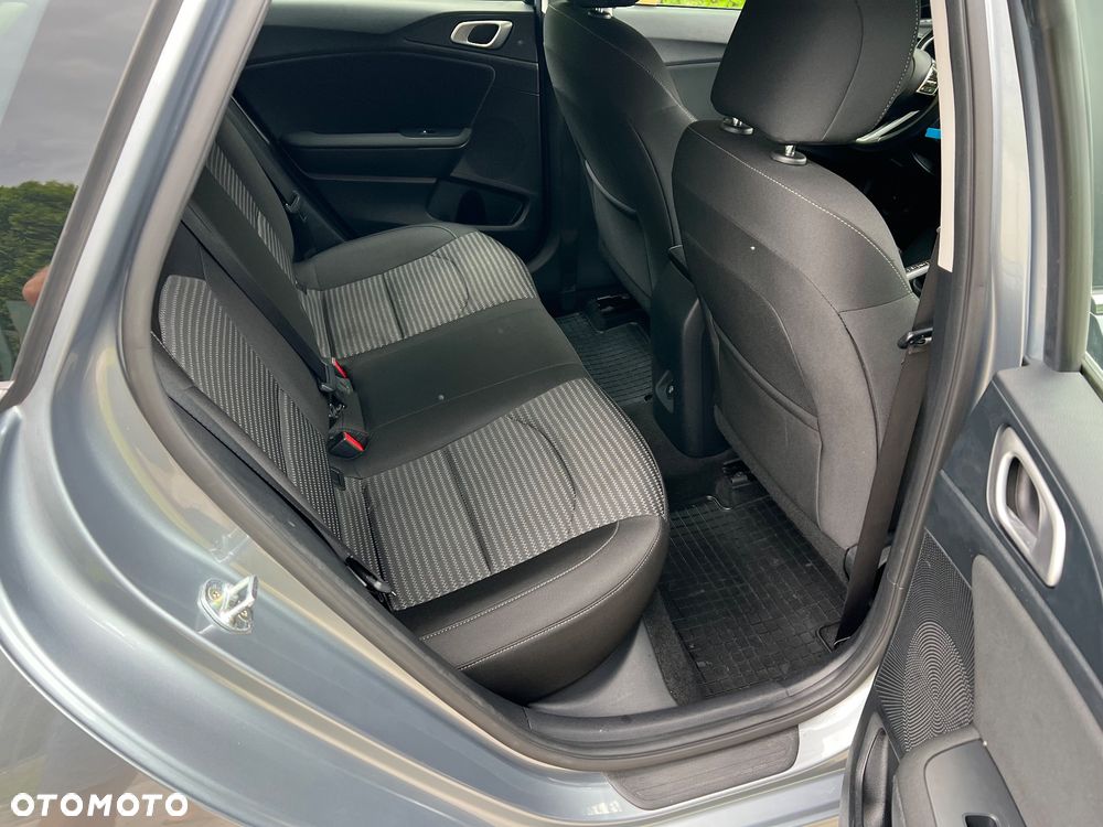 Kia Ceed 1.5 T-GDI L - 21