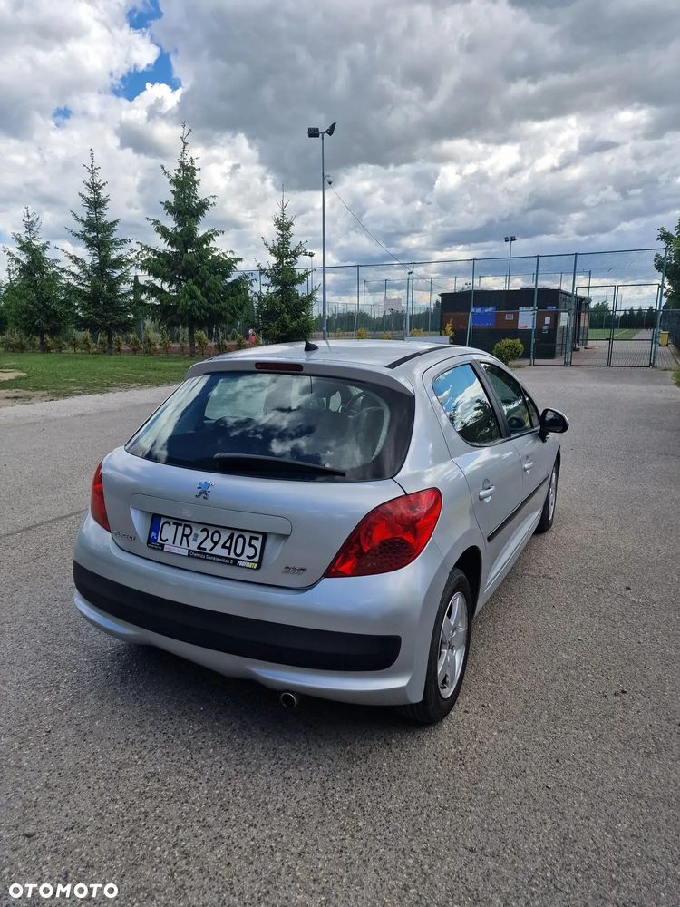 Peugeot 207 95 VTi Urban Move - 4