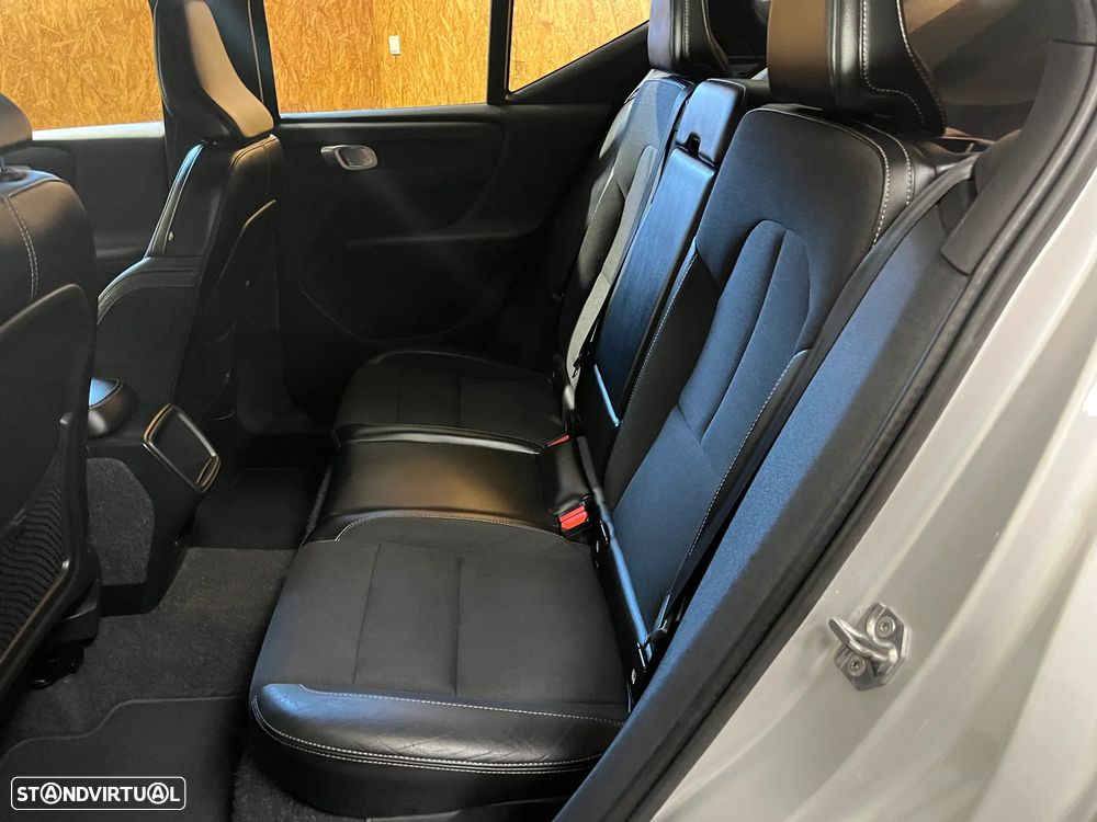 Volvo XC 40 2.0 D3 Momentum - 7