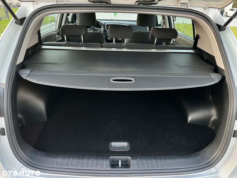 Kia Sportage 1.6 GDI L Business Line 2WD - 13