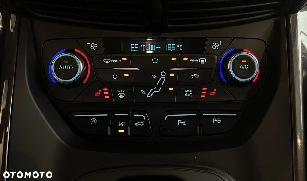 Ford Grand C-MAX - 18