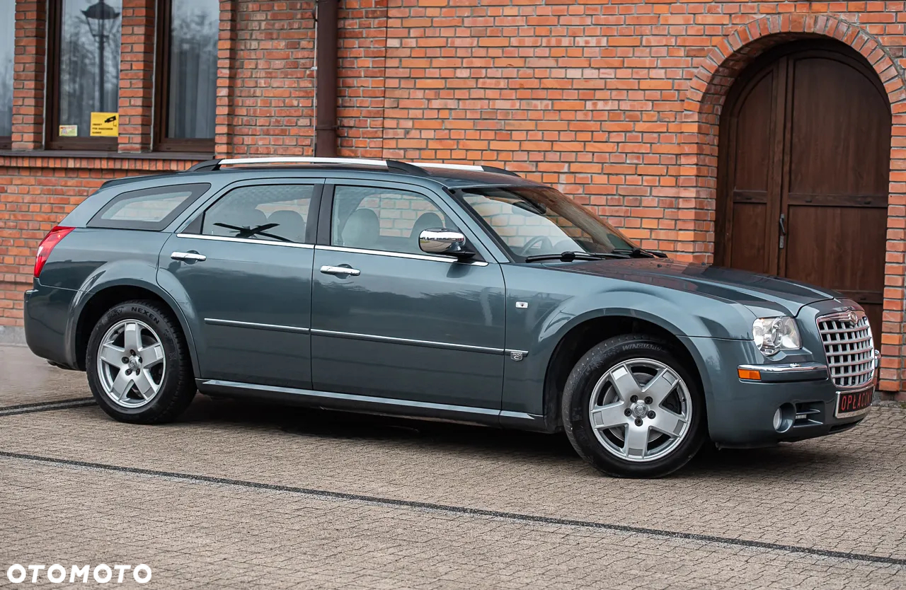 Chrysler 300C Touring 3.5 AWD Automatik - 3