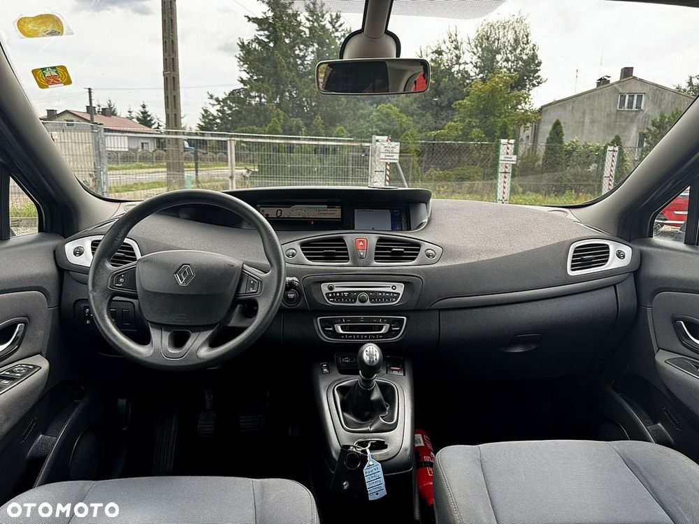 Renault Scenic - 15
