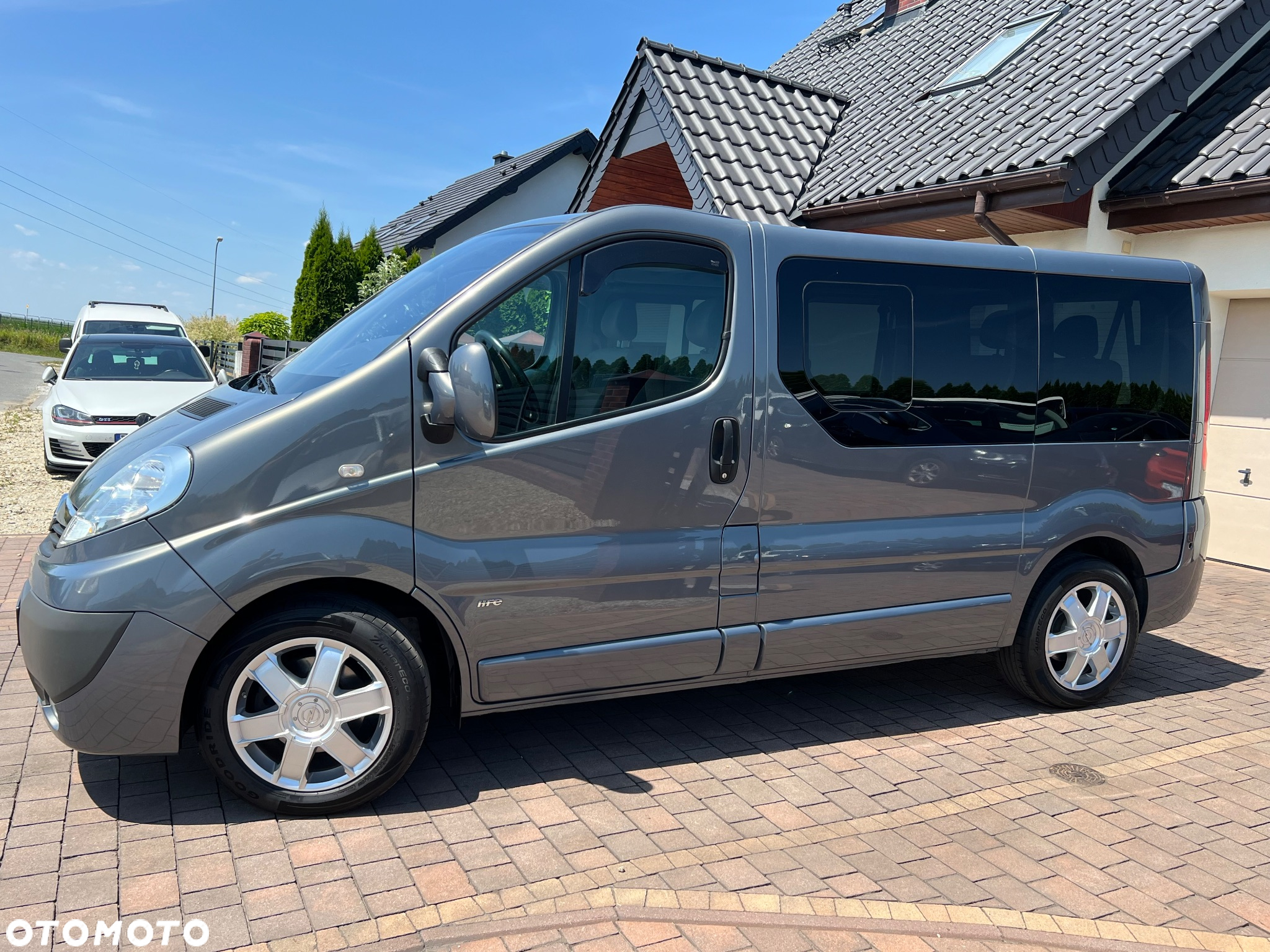 Opel Vivaro 2.0 CDTI L1H1 Life Cosmo - 5