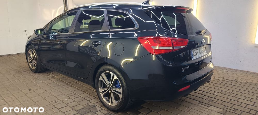 Kia Ceed 1.6 CRDi 136 DCT ISG GT Line - 2