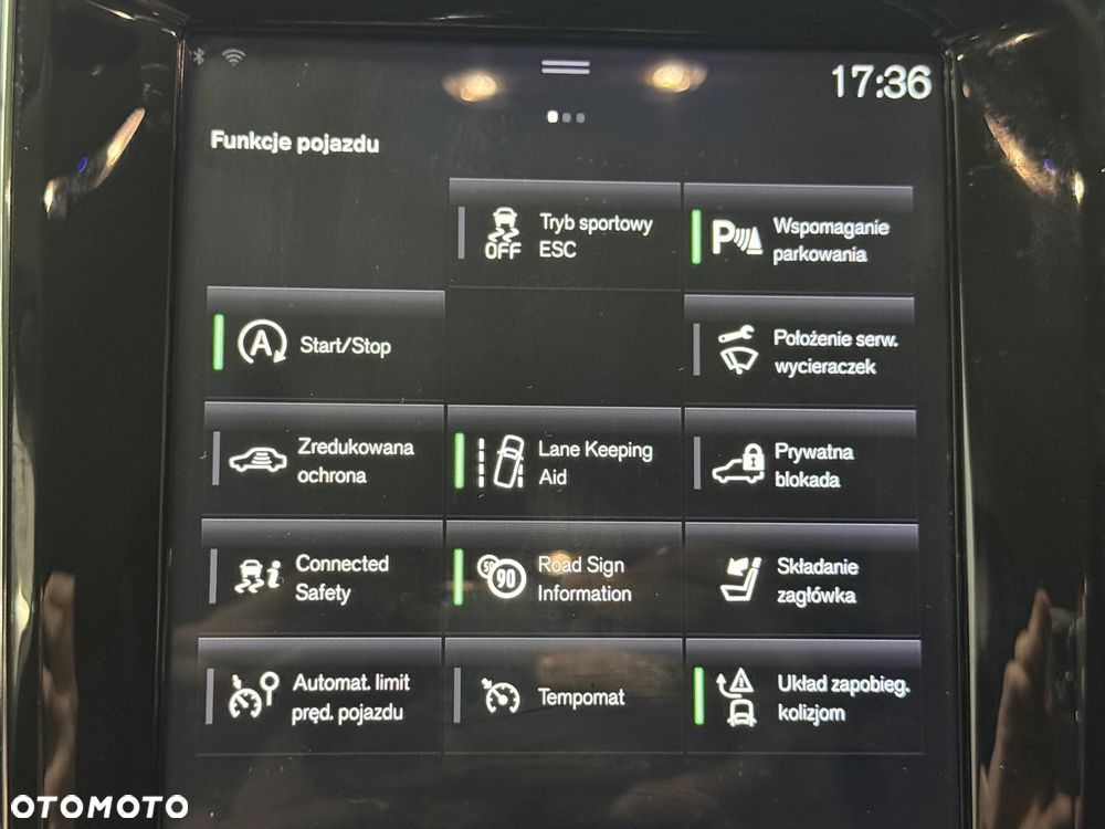 Volvo V60 Cross Country D4 AWD Geartronic - 26