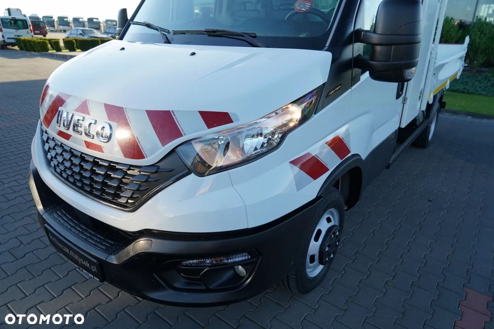 Iveco DAILY 35-160 / WYWROTKA 3 STR. STALOWA / WYCIĄGARKA / BLIŹNIAK / MANUAL /  SPROWADZONY / EURO 6 - 21