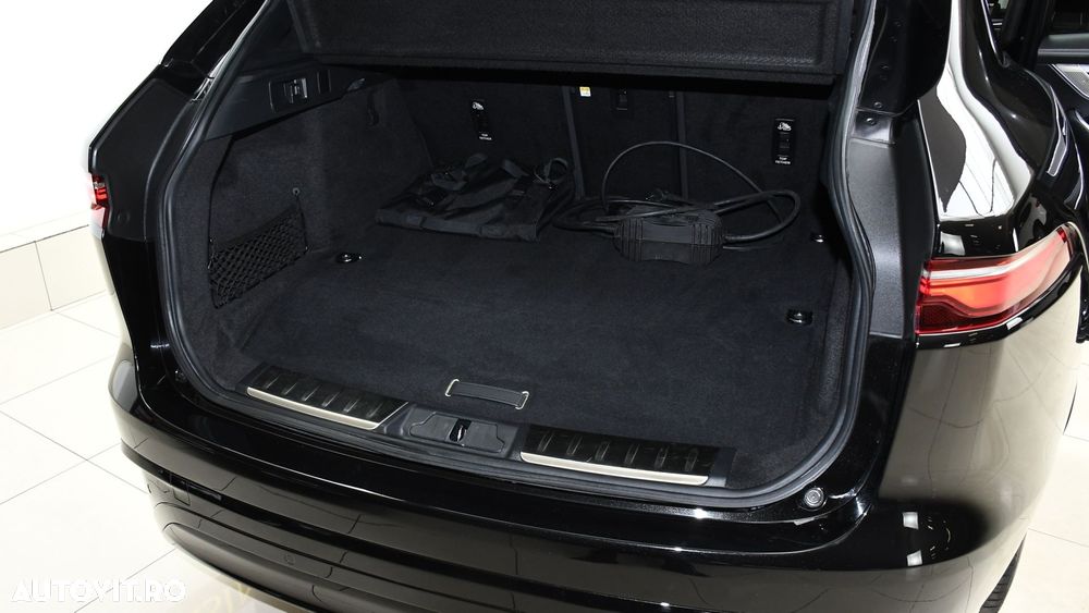 Jaguar F-Pace P400e AWD R-Dynamic HSE - 27