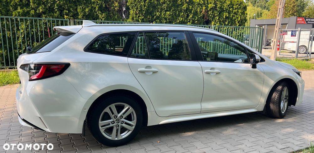 Toyota Corolla 1.8 Hybrid GPF Comfort - 4