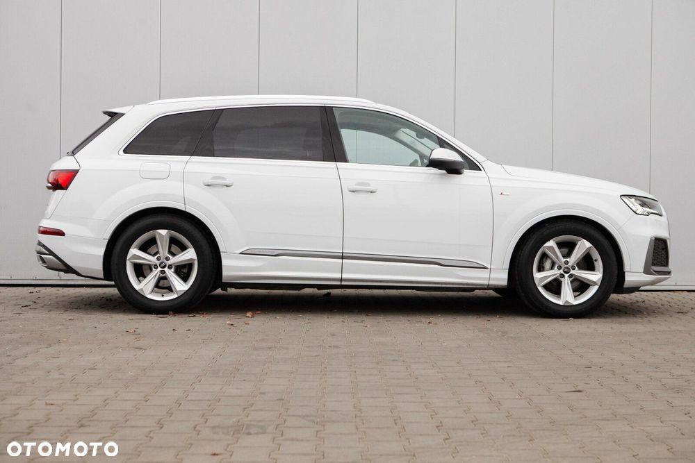 Audi Q7 - 11