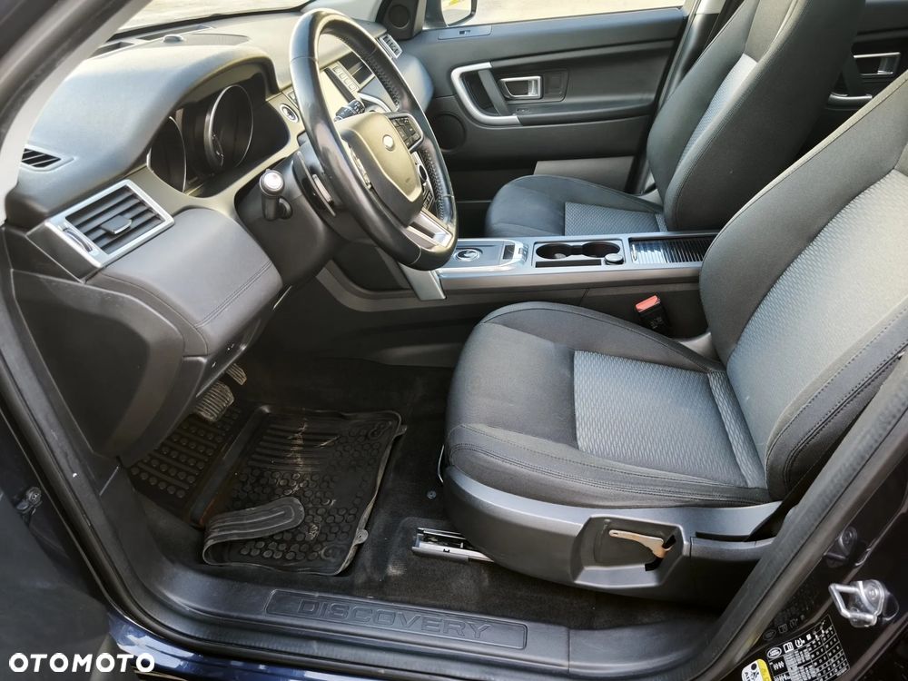 Land Rover Discovery Sport - 18