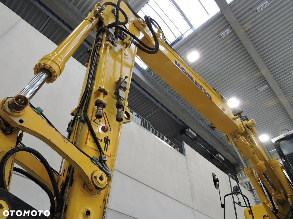 Komatsu PW130 - 19