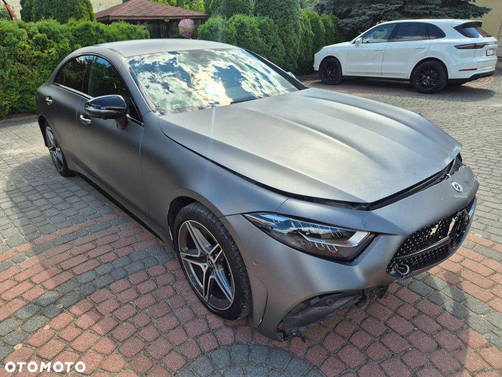 Mercedes-Benz CLS 300 d 4-Matic AMG - 13