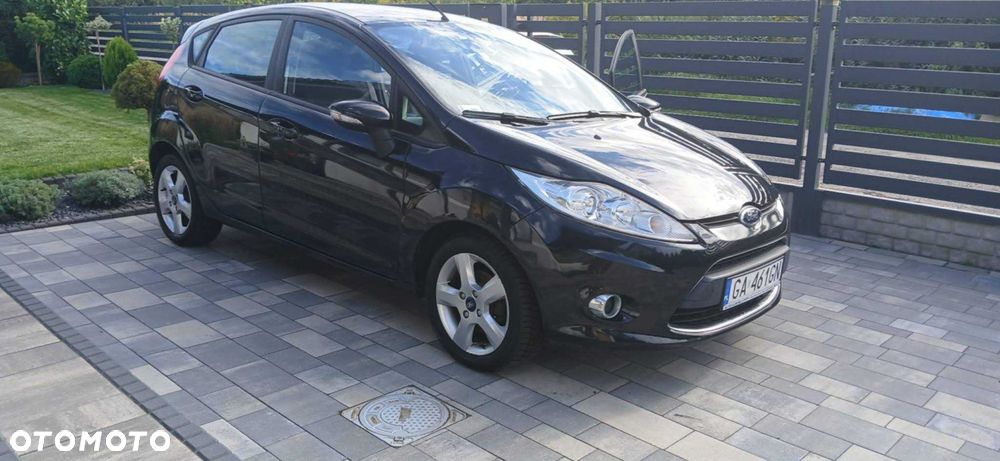 Ford Fiesta 2010 photo 5