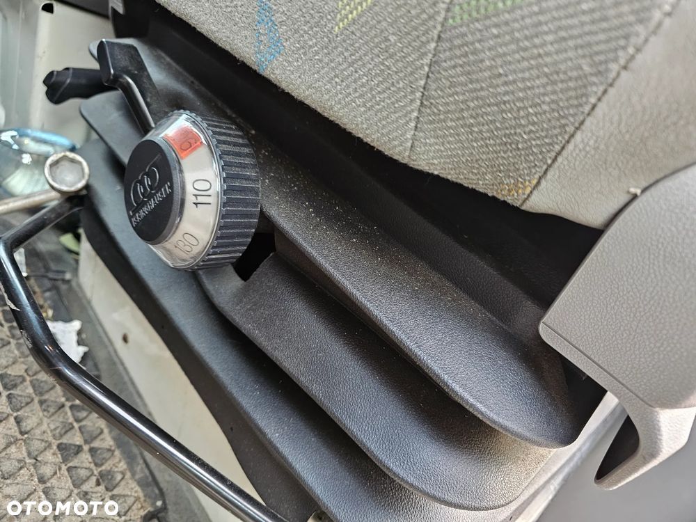 Volkswagen Crafter - 9