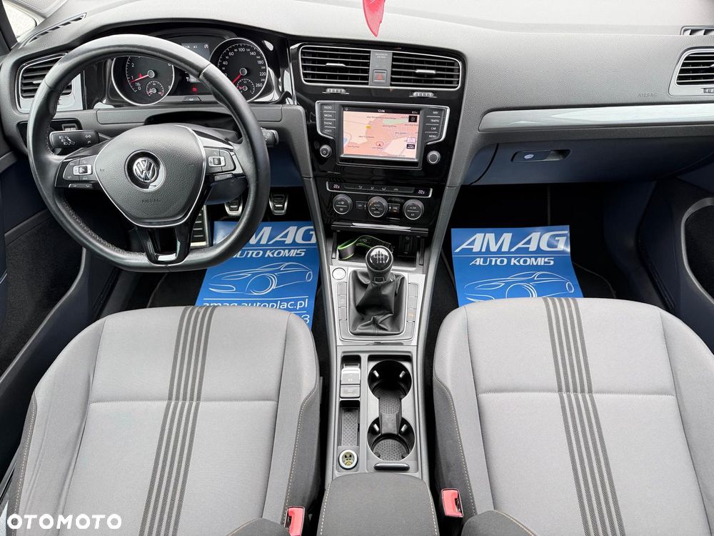 Volkswagen Golf 1.2 TSI BlueMotion Technology Allstar - 20