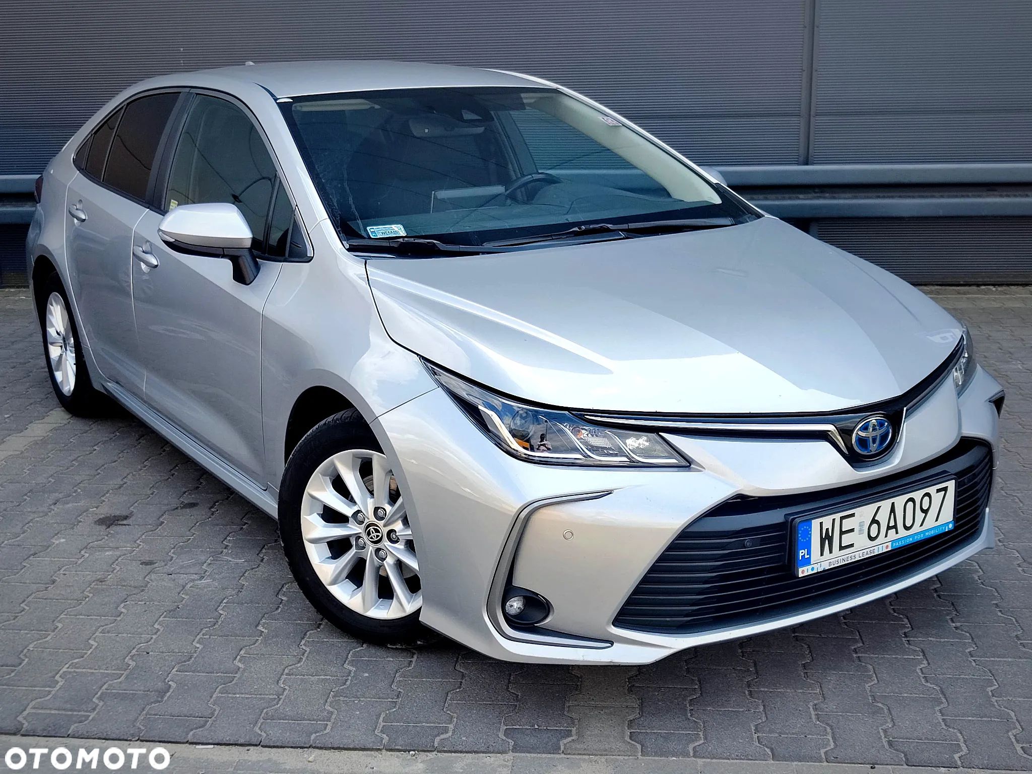 Toyota Corolla 1.8 Hybrid GPF Comfort - 1