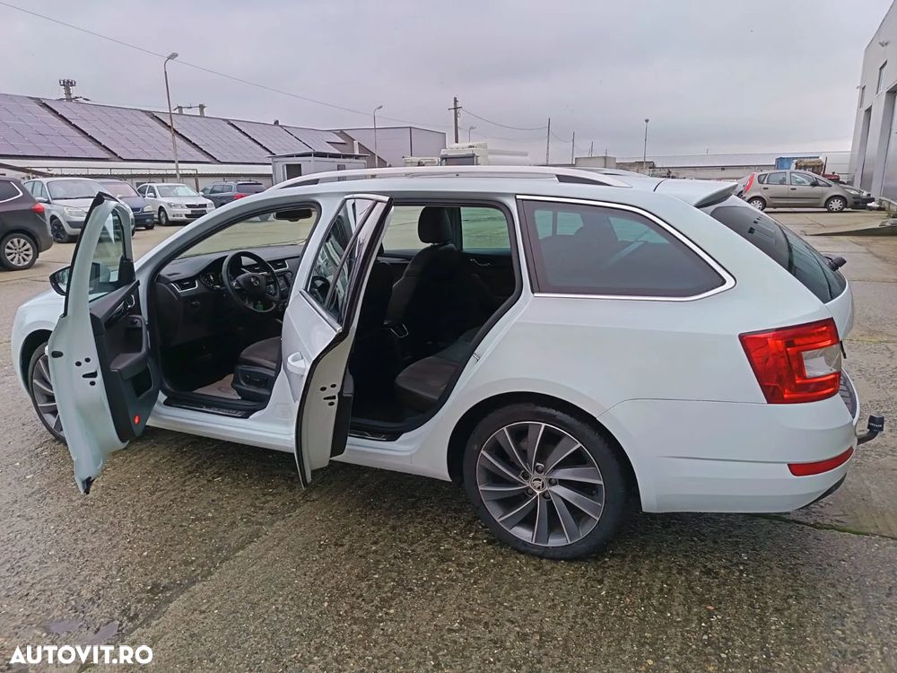 Skoda Octavia Combi 2.0 TDI DSG L&K - 21