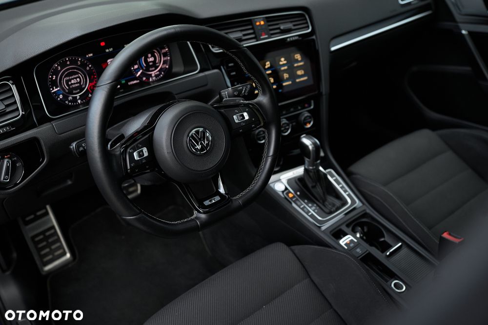 Volkswagen Golf 2.0 TSI BMT 4Mot R DSG - 20