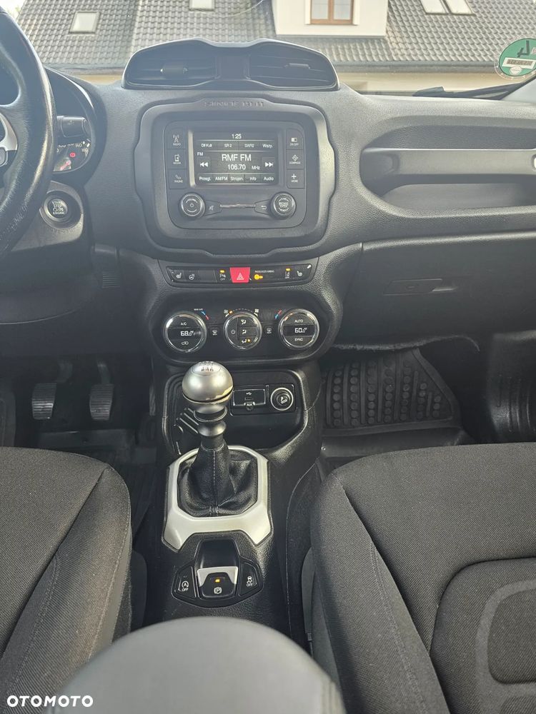 Jeep Renegade 1.4 MultiAir Longitude - 27
