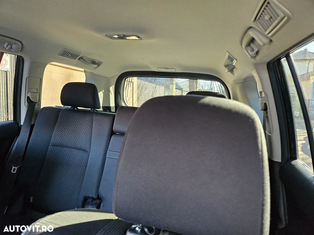 Toyota Land Cruiser 2.8l D-4D 204 CP A/T 7 locuri Executive - 16