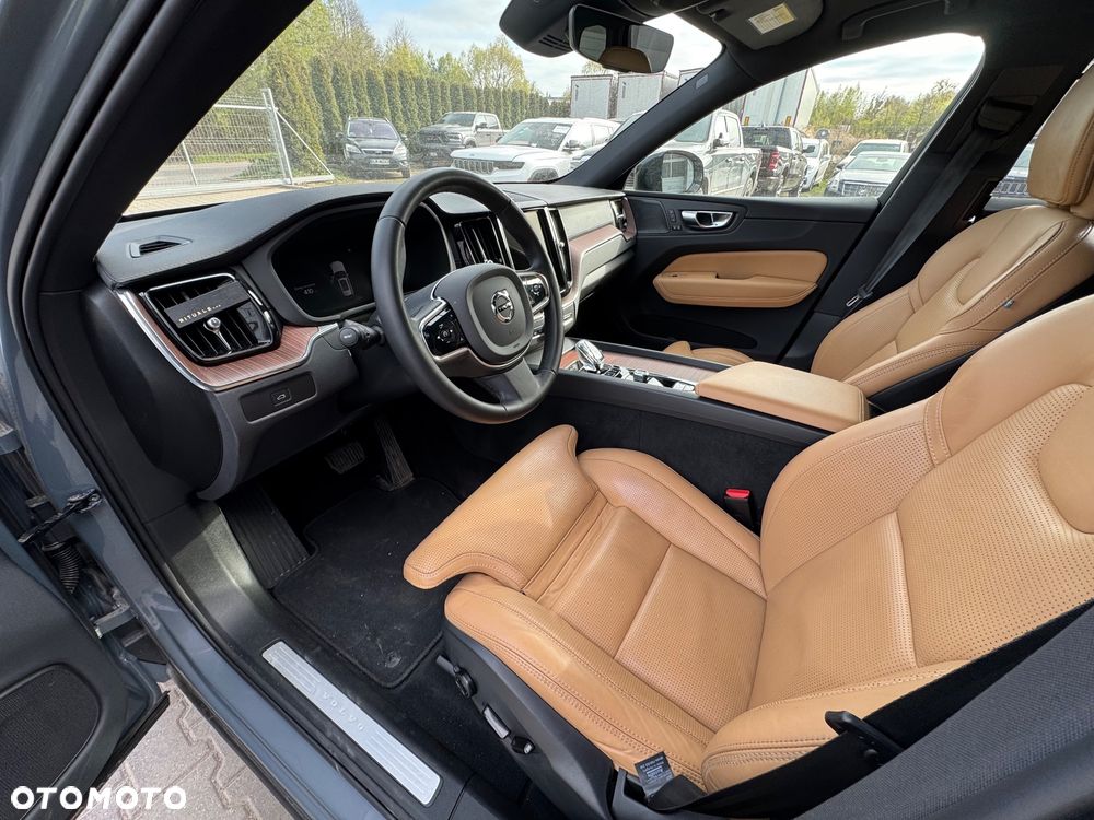 Volvo XC 60 B5 B Inscription - 24