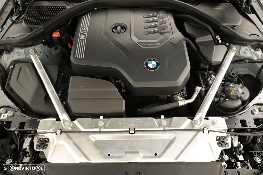 BMW 420 Gran Coupé i Pack Desportivo M Auto - 24