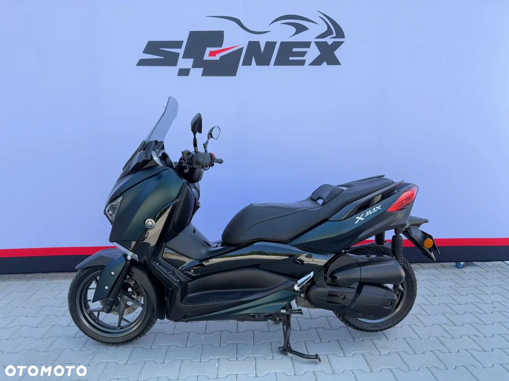 Yamaha X-max - 3