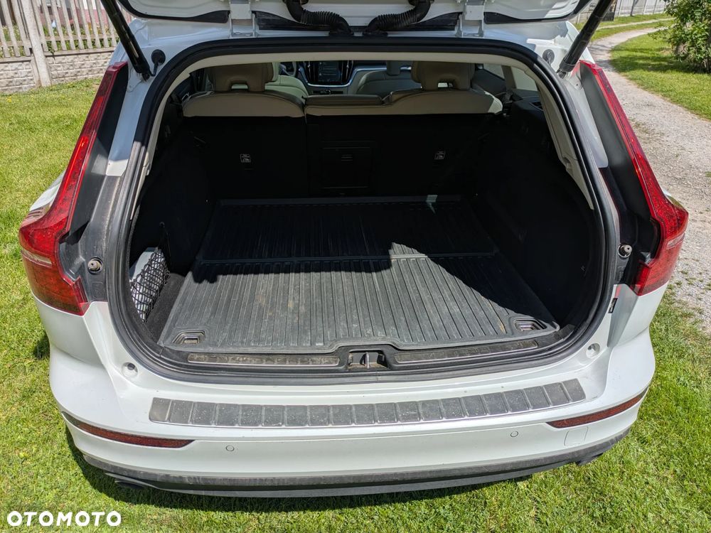Volvo V60 T5 Geartronic Momentum Pro - 20