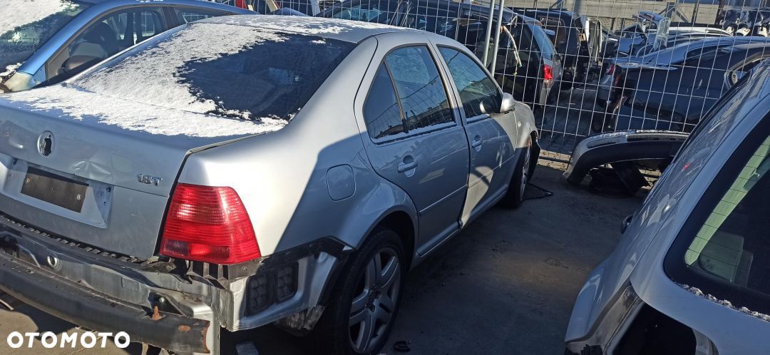 VW BORA  JETTA 1,8 T TURBO 180KM kod AWP skrzynia automat ozn. EYP(5E - 1