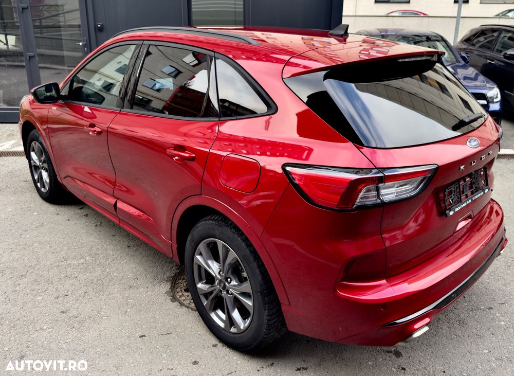 Ford Kuga 2.5 Duratec FHEV 4x4 ST-LINE X - 5