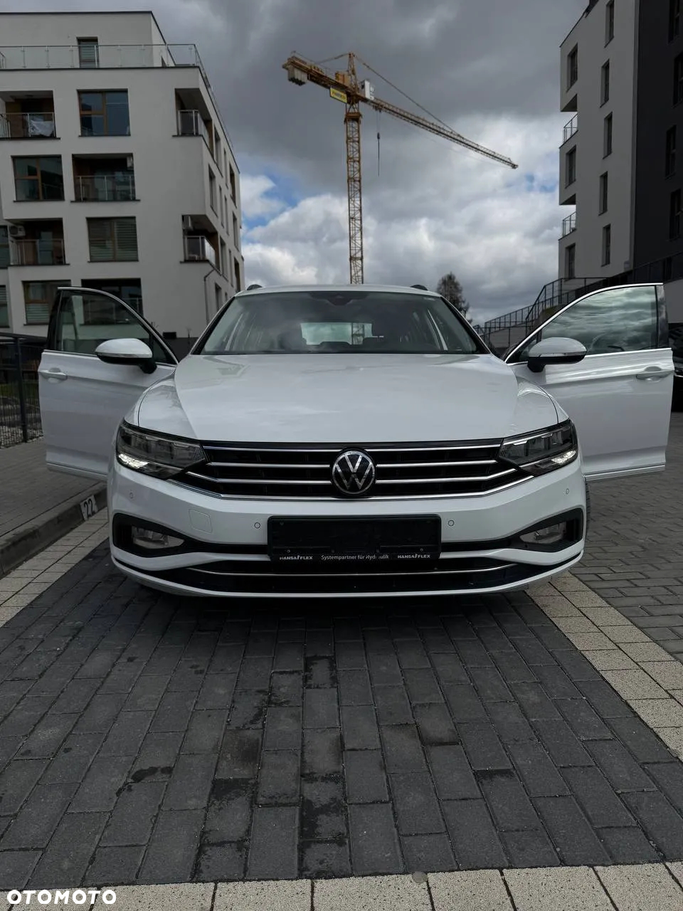 Volkswagen Passat - 16