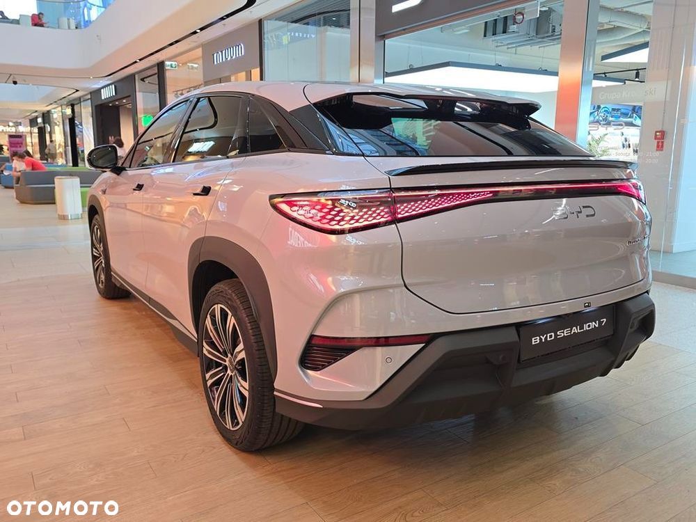 BYD Sealion 7 91.3kWh Excellence AWD - 8