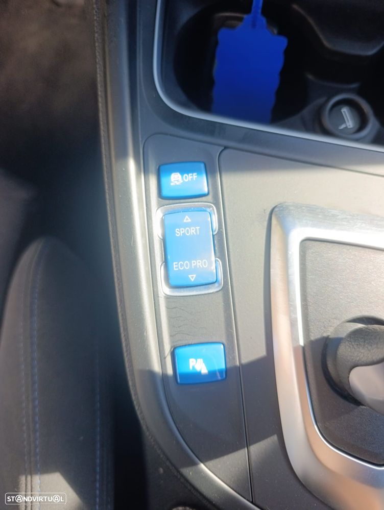 BMW 318 d Auto Pack M - 21