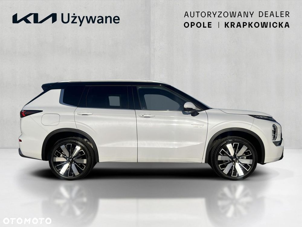 Mitsubishi Outlander - 7