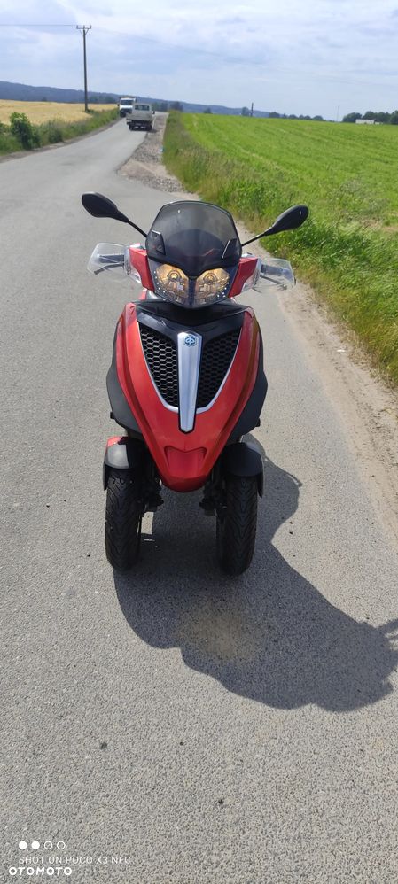 Piaggio MP-3 - 3