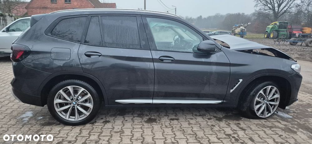 BMW X3 xDrive20d MHEV Advantage - 15