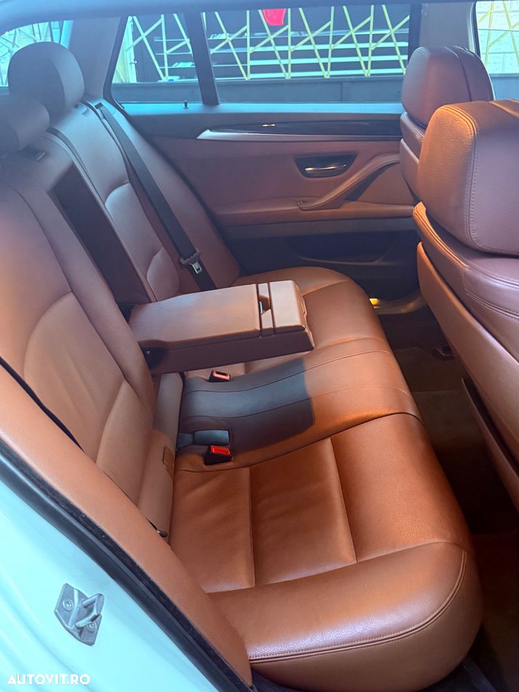 BMW Seria 5 530d xDrive - 5