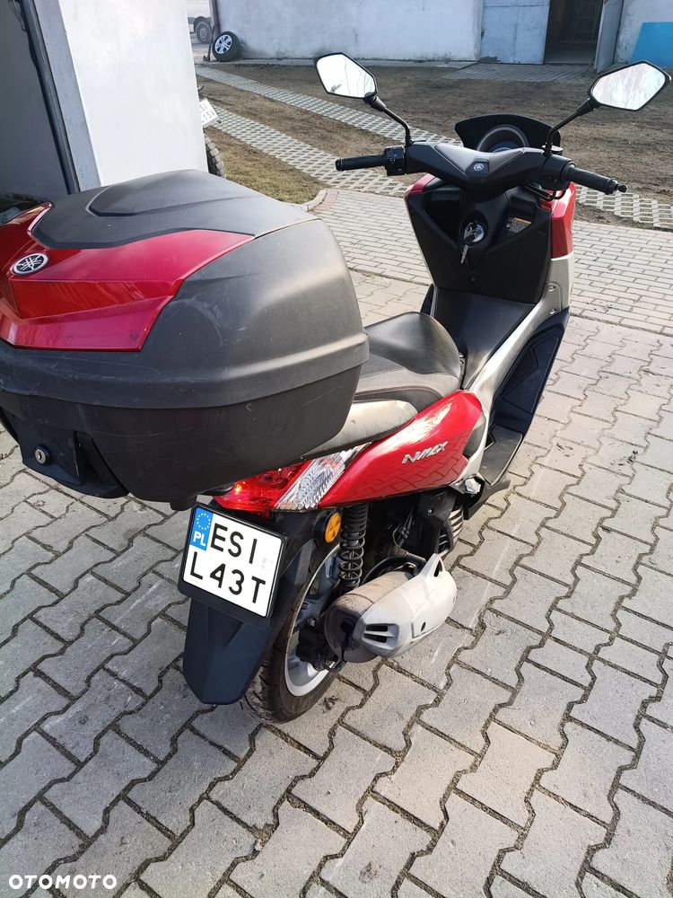 Yamaha NMAX - 7