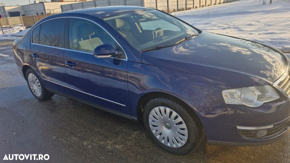 Volkswagen Passat 2.0 TDI BlueMotion Technology DPF Comfortline - 3