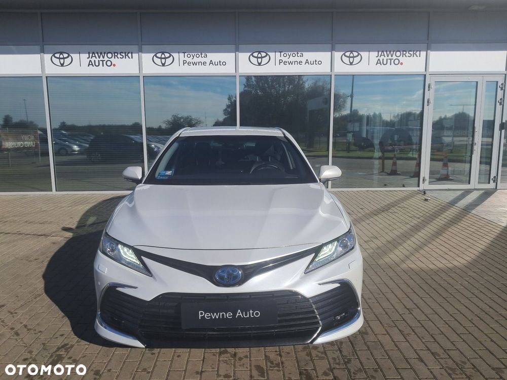 Toyota Camry 2.5 Hybrid Executive CVT - 2