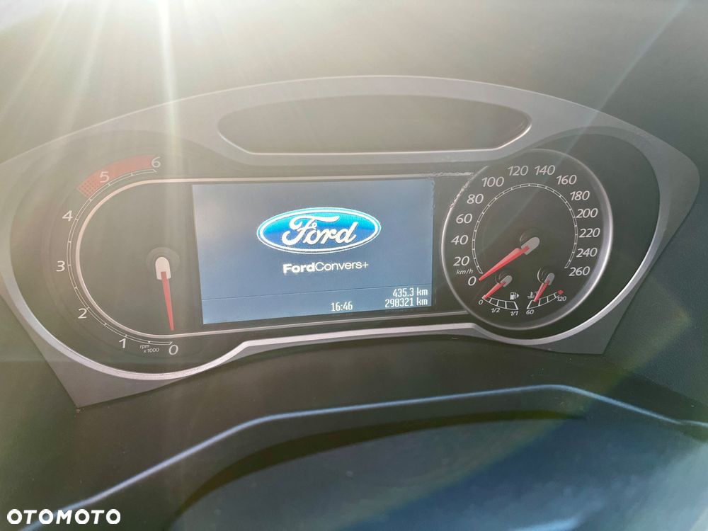 Ford Mondeo 2.0 TDCi Trend - 13
