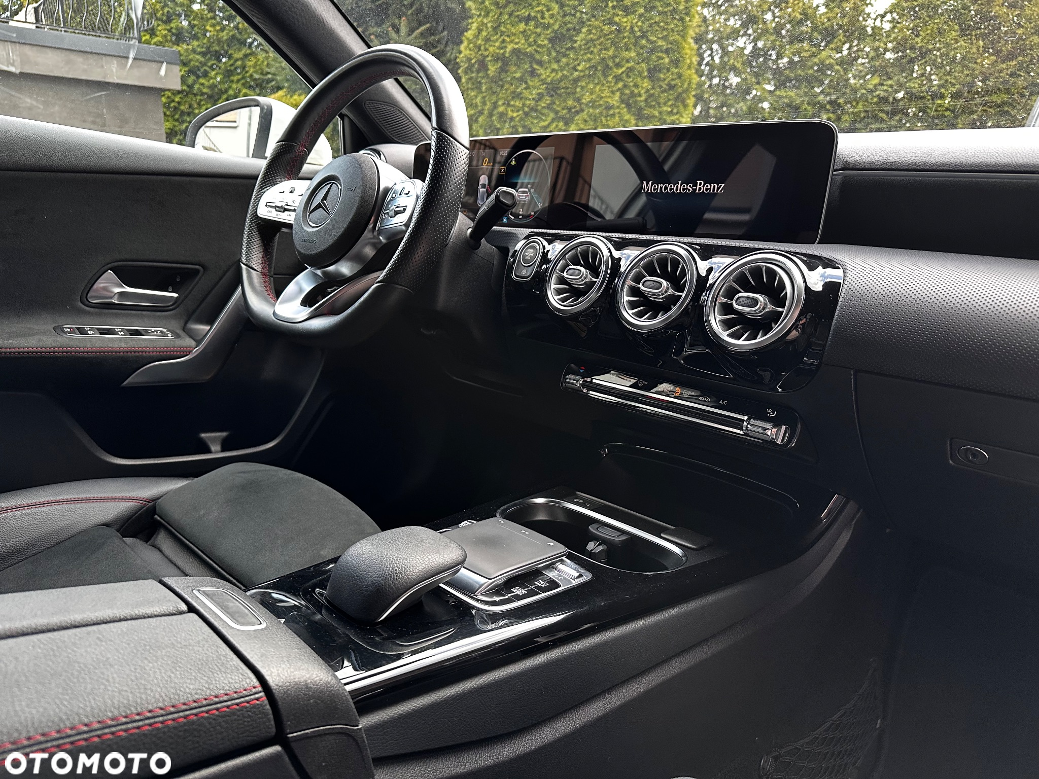 Mercedes-Benz Klasa A 200 7G-DCT AMG Line Advanced Plus - 13